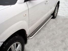 Пороги с алюмин. листом 42мм Hyundai Tucson