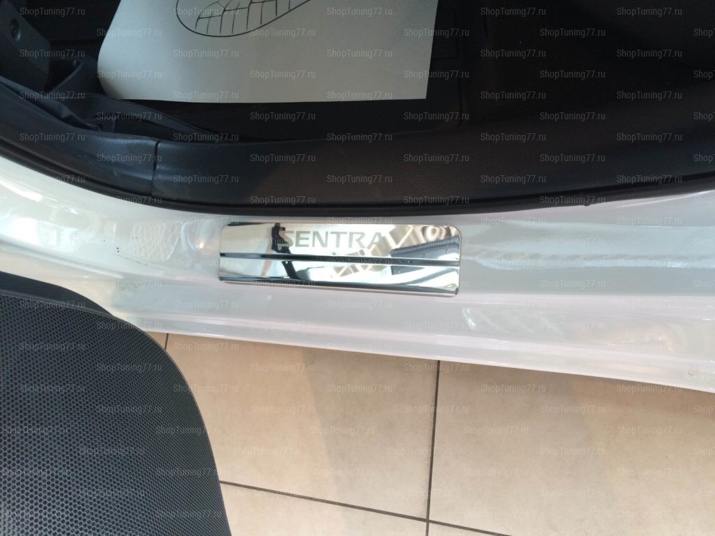 Накладки на пороги Nissan Sentra 2014- (нерж.сталь) компл. 4шт.