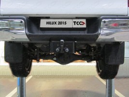 Фаркоп (оцинкованный, шар F) для Toyota Hilux VII рест. (2011-2015)|Toyota Hilux Exclusive рест. (2018-)
