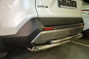 Toyota RAV4 2019 Защита заднего бампера двойная