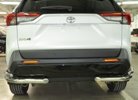 Toyota RAV4 2019 Защита заднего бампера угловая двойная